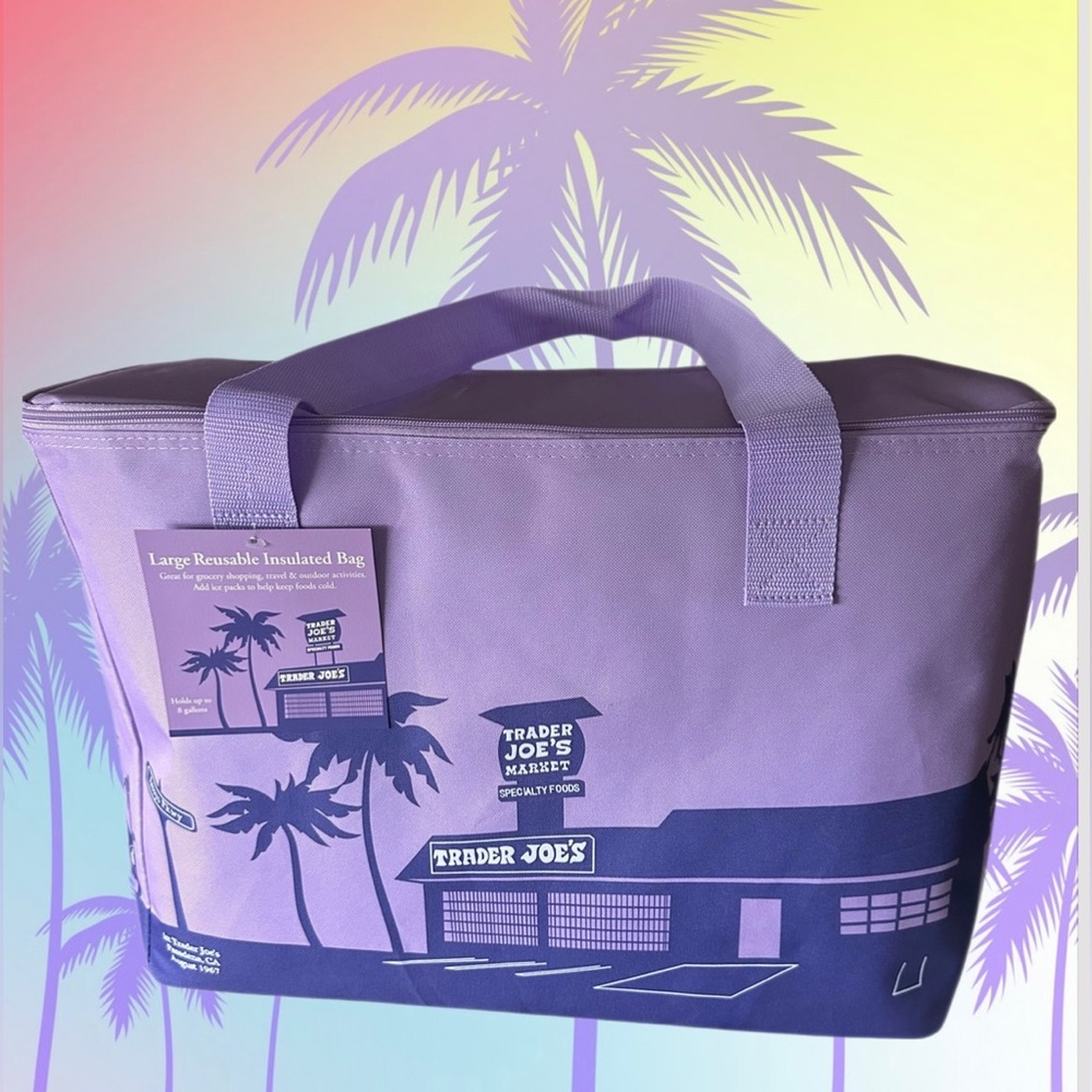 Trader Joe’s Purple Large Reusable Insulated Bag (8 Gallon) NWT - Picture 12 of 12